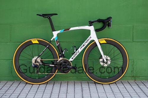 Eddy Merckx AG2R LA MONDIALE scheda tecnica e recensioni